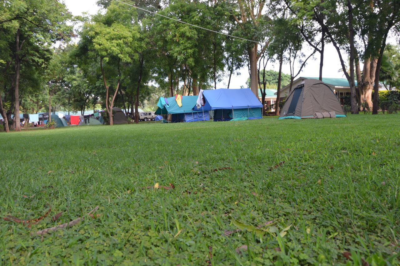 Twiga Lodge And Campsite Mto wa Mbu Buitenkant foto
